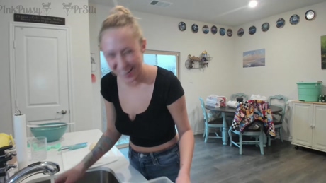 pr3ttyp1nkpussy  18-02-2022